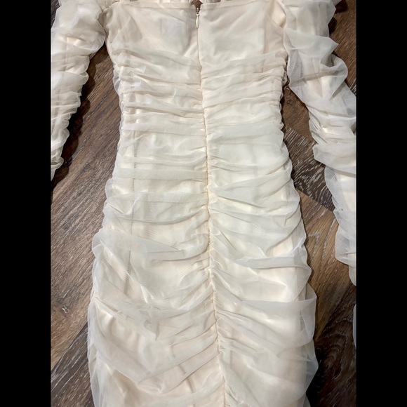 Oh Polly / White Dress - Picture 6 of 6